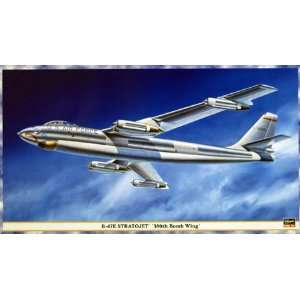    Hasegawa 1/72 Scale B 47E Stratojet 380th Bomb Wing: Toys & Games