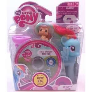   Little Pony Basic Figure Rainbow Dash with Animal Friend: Toys & Games