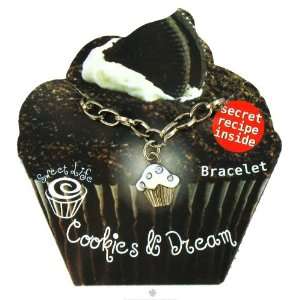  Zorbitz   Sweet Life Cupcake Bracelet Cookies & Dream 