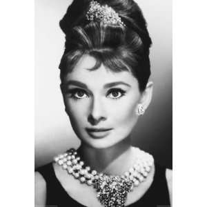   Audrey Hepburn   Face   35.7x23.8 inches 