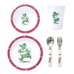   Childrens 5 Piece Dinner Set by Duck House Sports