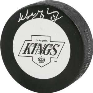   Wayne Gretzky Autographed Los Angeles Kings Logo Puck: Everything Else