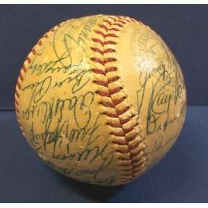  1957 Chicago White Sox Autographed Baseball Sports 