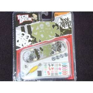   ZOO YORK ~ Tech Deck 96mm Fingerboard ~ Assorted Boards: Toys & Games