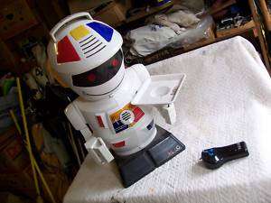 Emiglio   Robot with Voice Transmit   Radio Control  