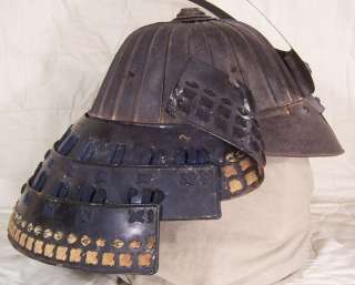 Armadura y casco originales del samurai de Sendai Dou del período de 