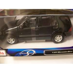   : Maisto Special Edition 1:24 Mercedes Benz ML ~ Black: Toys & Games