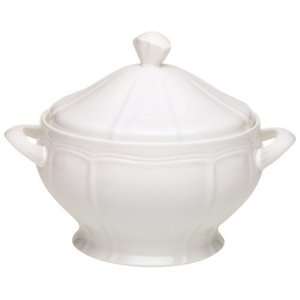  Mikasa Antique White Covered Casserole: Kitchen & Dining