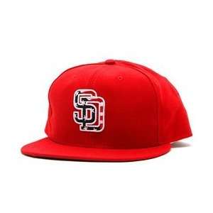   Performance 59FIFTY On Field Cap   Scarlet 7 5/8: Sports & Outdoors