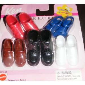 Ken Little Extras Step In Style (2000) Retired: Toys 