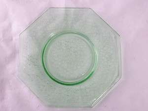 LE Smith By Cracky Depression Glass Green Bread Plate  
