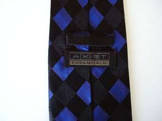   an authentic 100 % silk necktie for men by axist essentials size l