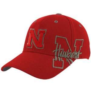   Nebraska Cornhuskers Scarlet Bootleg One Fit Hat: Sports & Outdoors