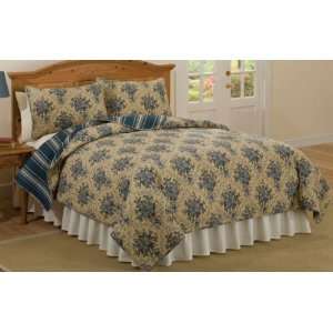  Dartmouth Court Blue Twin Quilt with Pillow Sham