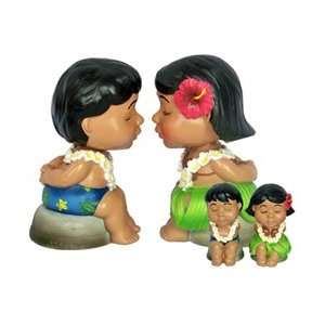  Kissing Doll Collection / Bobble Head Pair: Home & Kitchen
