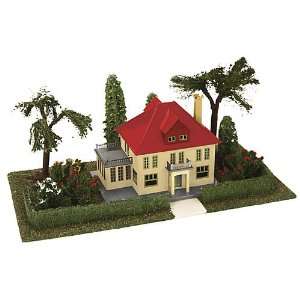  O #911 Country Estate w/#191 Villa, Cream/Red Toys 