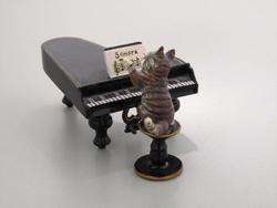Vienna Bronze Cat Figurine  Bermann Co. Cat Playing Piano  