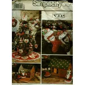  Simplicity Crafts Pattern 8771 (Mouse & Heart Christmas 