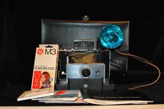   Polaroid Automatic 100 Land Camera Folding Film Photography  