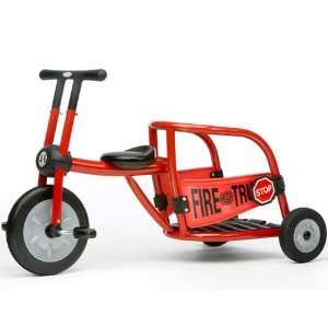   300 19FT RED, PILOT 300 FIRE TRUCK TRICYCLE, AGES 4 6: Toys & Games