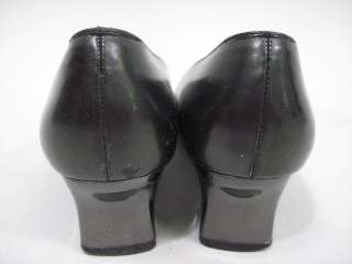 SALVATORE FERRAGAMO Black Leather Pumps Heels Sz 8.5AAA  