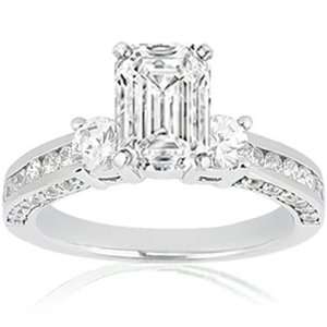  2.25 Ct Emerald Cut 3 Stone Diamond Engagement Ring CUT:VERY GOOD 