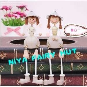  2pieces/lot girl dolls hanging feet resin table decoration 