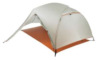   weight refers to the poles tent fly and accessory fast fly footprint