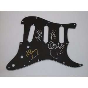 No Doubt   Rock Steady   Signed Autographed   Fender Strat 