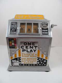   Smokes 1 Cent Gum Ball Trade Stimulator Slot Machine   Works  