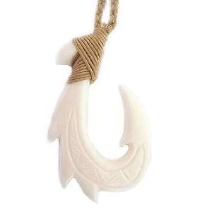  Hawaiian Jewelry Carved Bone Fish Hook Necklace 