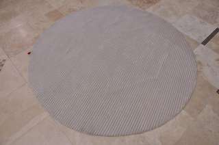 NEW FINE 6 FOOT ROUND WOOL AREA RUG WHITE SOLID STRIPED  