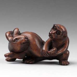 Carved Boxwood Netsuke Wood Carving Monkey Pull Rabbit  