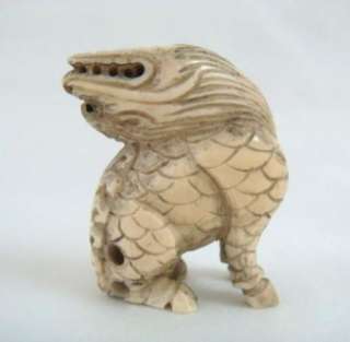 Vintage Hand Carved Ox Bone Japanese Netsuke Foo Dog/Lion/Shishi 