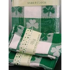   Tablecloth 60 Round + 4 Dinner Napkins Green & White Irish Clover